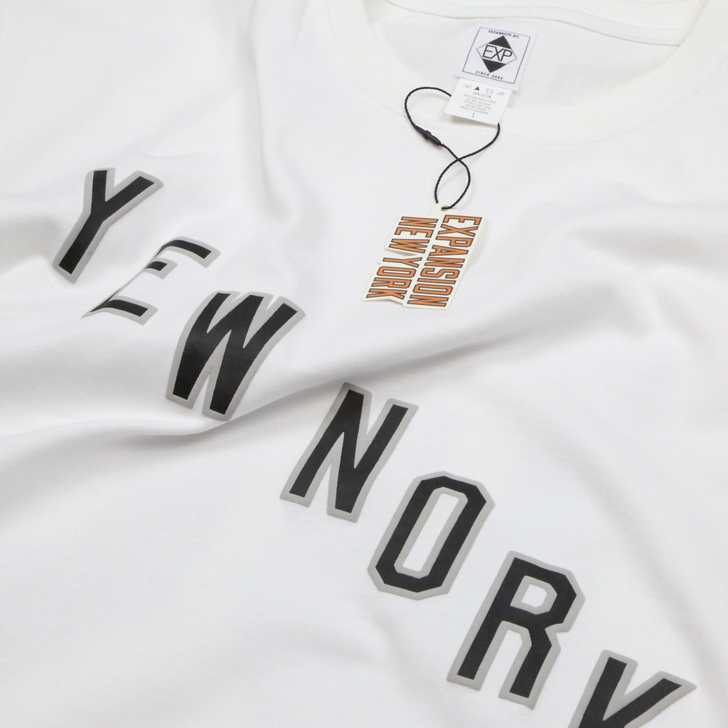 YEW NORK DIAGONAL TEE (WHITE)