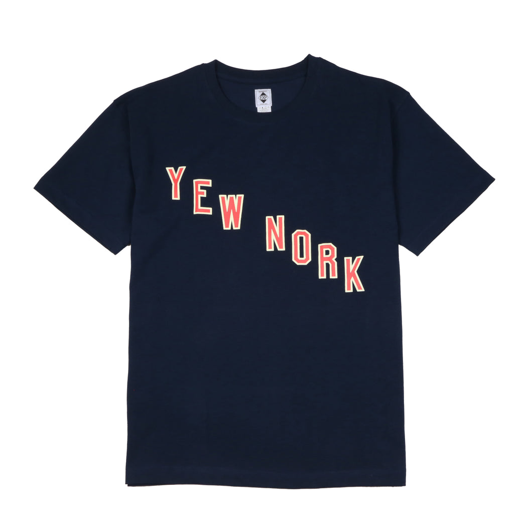 YEW NORK DIAGONAL TEE (BLACK)